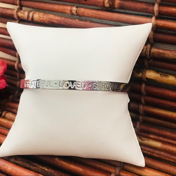 Talbots Silver Tone Bangle Grateful Loved Strong